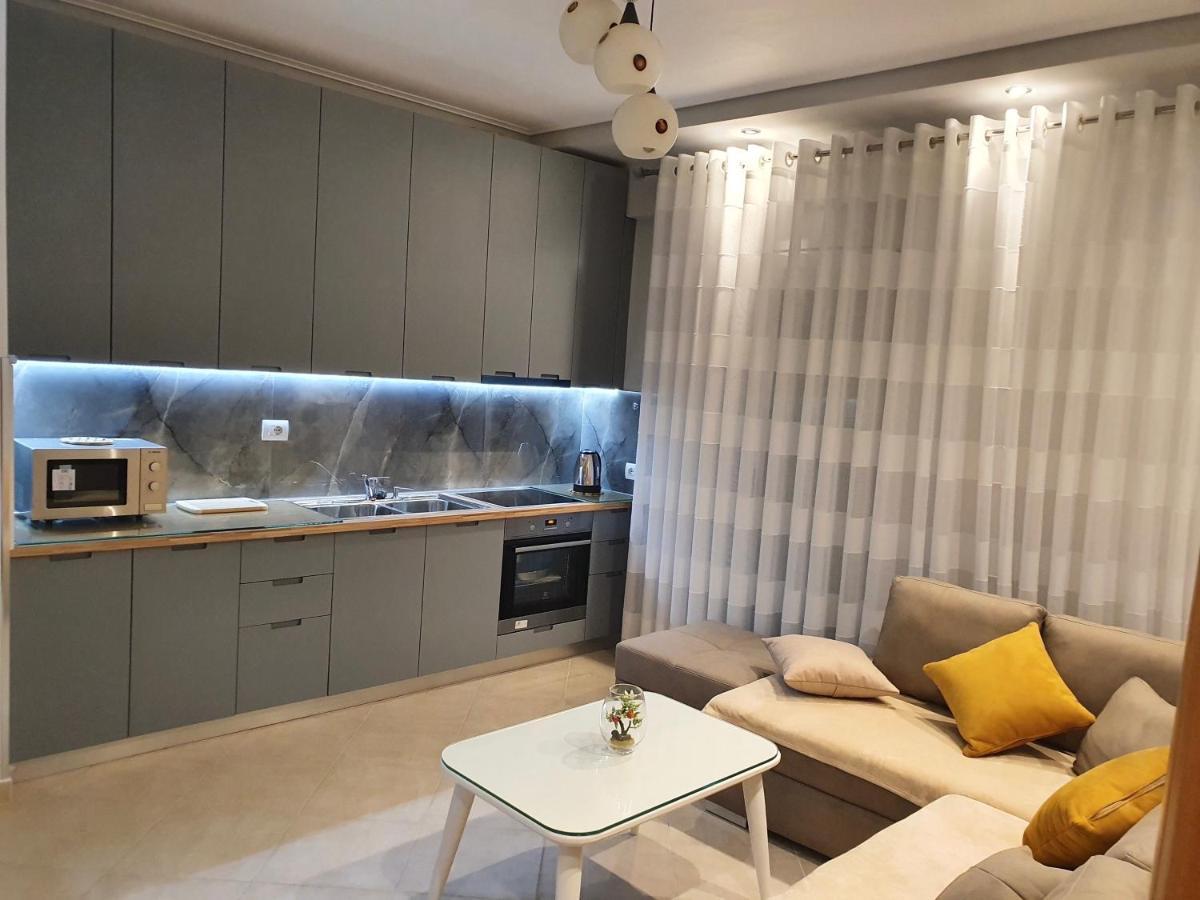 Hotel Queen Isabella Premium Wlora Zewnętrze zdjęcie